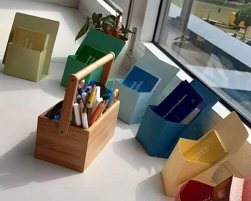 Logopädische Lernkarten und Stiftebox